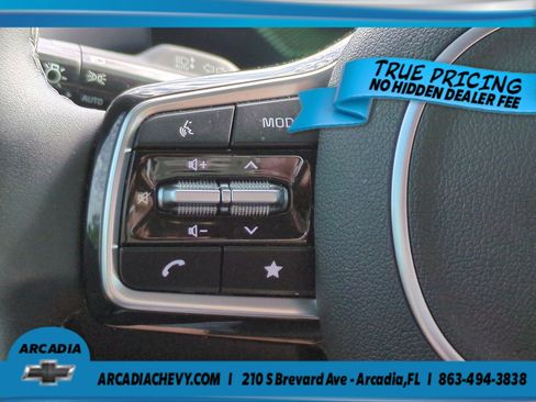 Used 2025 Kia Sorento S FWD image 26