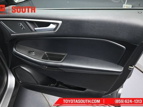 Used 2024 Ford Edge SEL AWD/4WD image 31