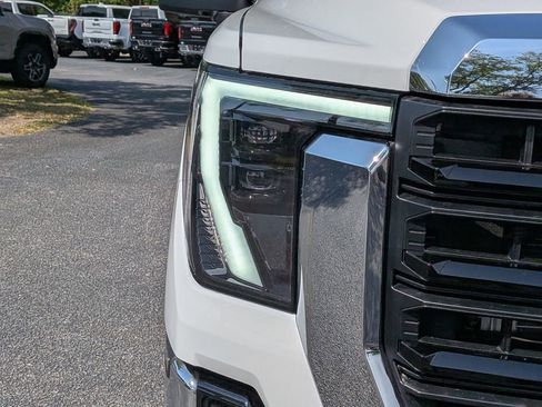New 2026 GMC Sierra 2500 Pro RWD image 10