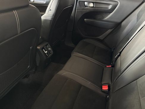 Certified 2023 Volvo C40 P8 Recharge Plus w/ Protection Package Premier AWD/4WD image 11