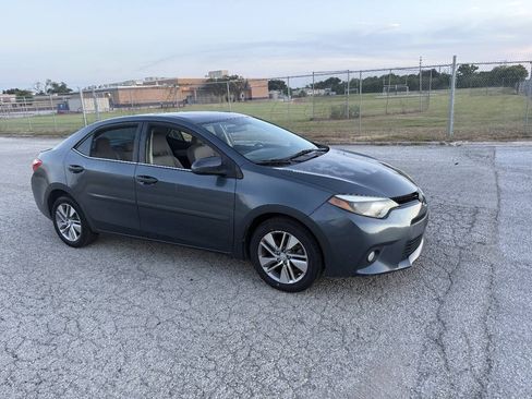 Used 2014 Toyota Corolla LE w/ Driver Convenience Package FWD image 4