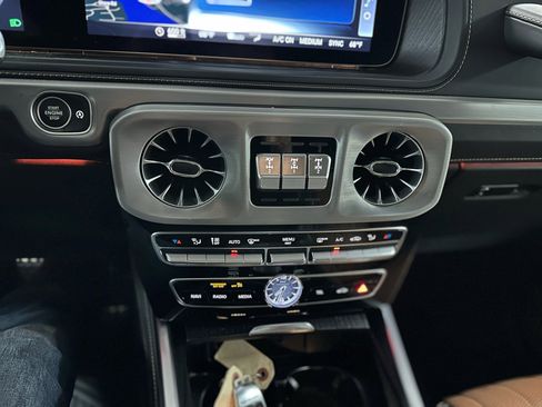 Used 2021 Mercedes-Benz G 63 AMG G63 AMG 4MATIC image 31
