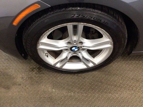 Used 2017 BMW 330i Gran Turismo xDrive image 27