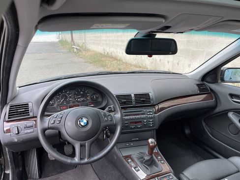 Used 2004 BMW 325xi Sedan AWD/4WD image 11