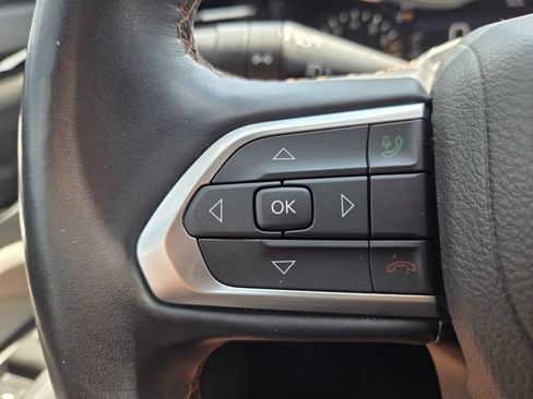 Used 2022 Jeep Compass Limited AWD/4WD image 24