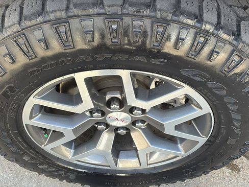 Used 2021 GMC Canyon AT4 image 13