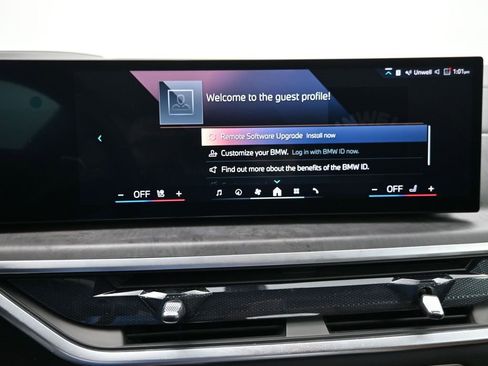 Certified 2025 BMW X5 sDrive40i w/ Parking Assistance Package image 17