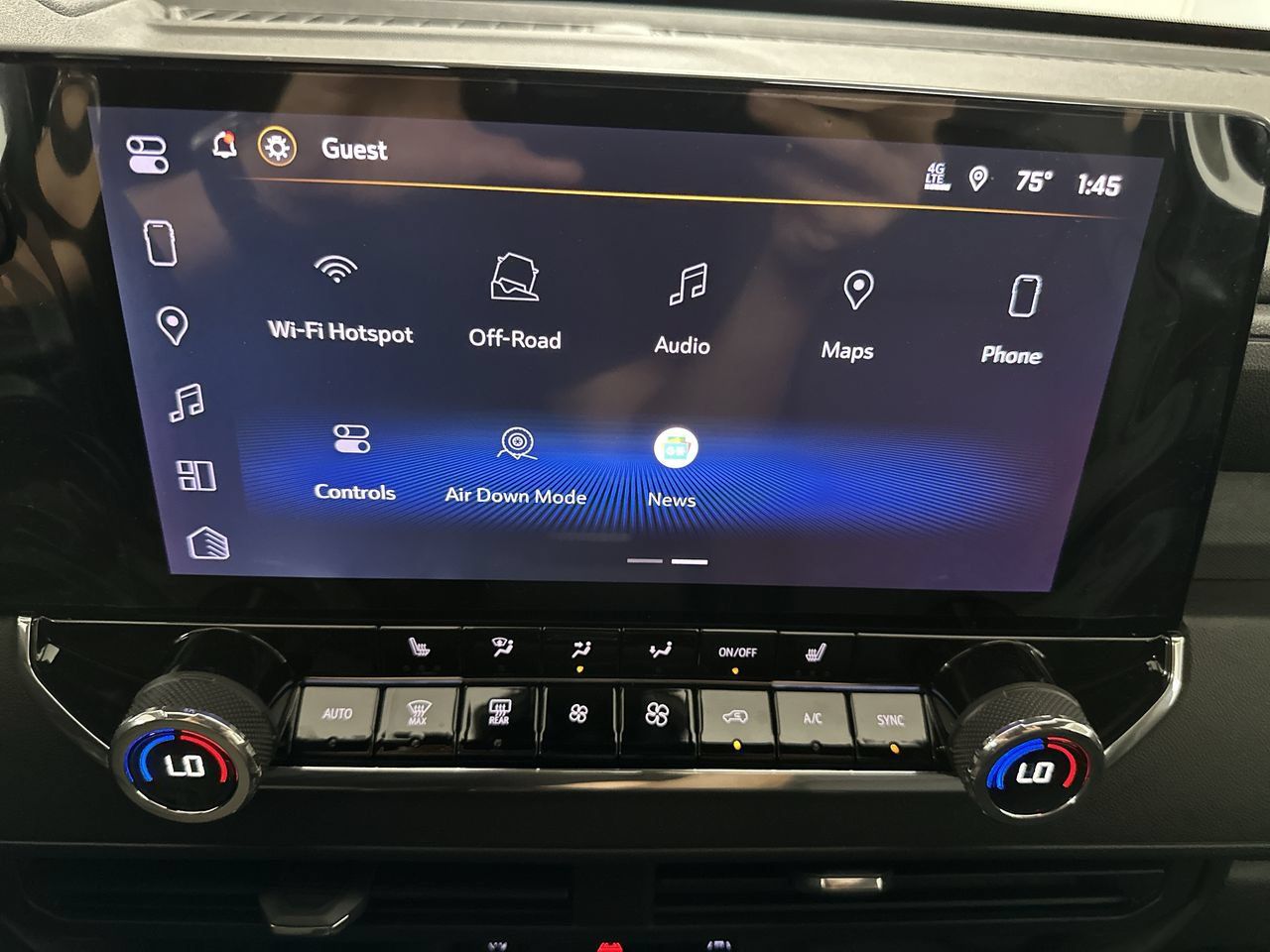 New 2026 Chevrolet Colorado Trail Boss AWD/4WD image 35