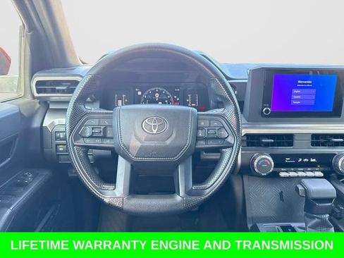 Used 2025 Toyota Tacoma SR5 AWD/4WD image 17
