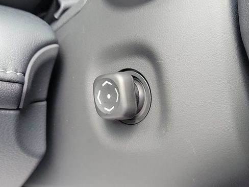 Used 2026 Lexus IS 350 F Sport w/ Technology Package RWD image 14