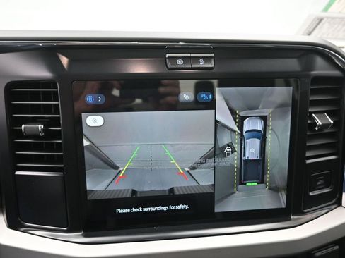 New 2026 Ford F250 XLT w/ XLT Premium Package image 3