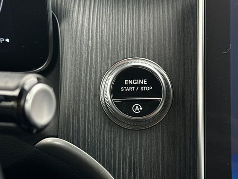 Certified 2023 Mercedes-Benz GLC 300 image 21