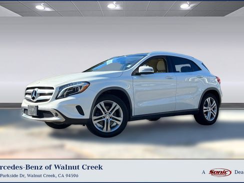 Used 2015 Mercedes-Benz GLA 250 image 1