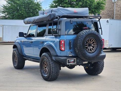 Used 2024 Ford Bronco Badlands image 2