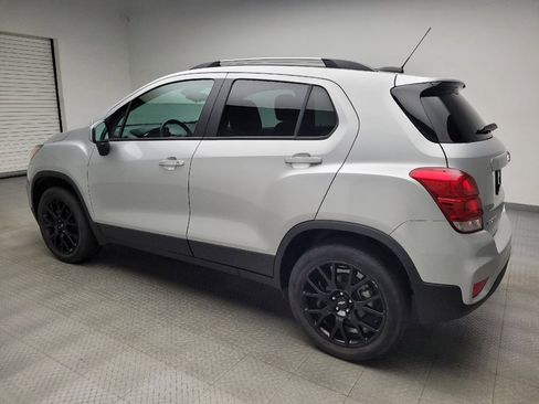 Used 2022 Chevrolet Trax LT w/ Sport Edition AWD/4WD image 3