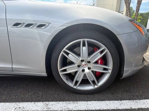 Used 2014 Maserati Quattroporte GTS RWD image 28