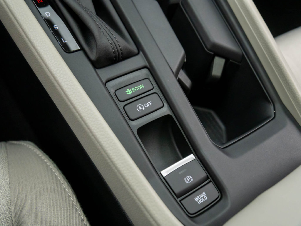 Used 2026 Honda Accord SE image 22