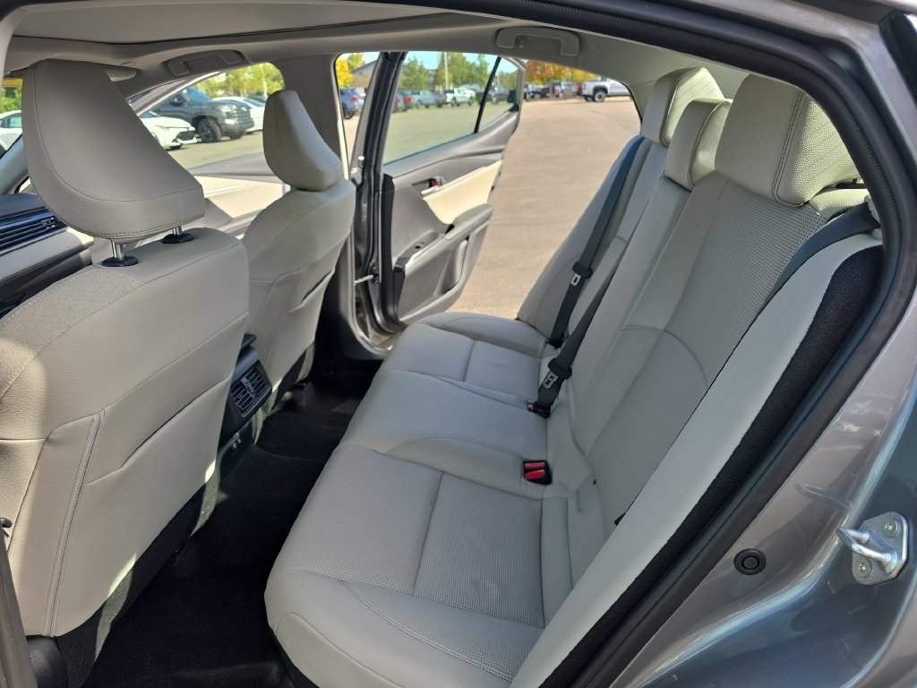 Certified 2026 Toyota Camry XLE AWD/4WD image 17