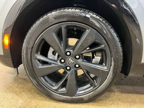 Used 2024 Buick Envision Sport Touring image 29