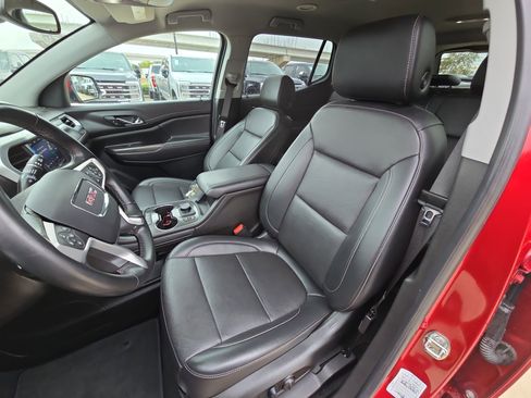 Used 2023 GMC Acadia SLT image 11