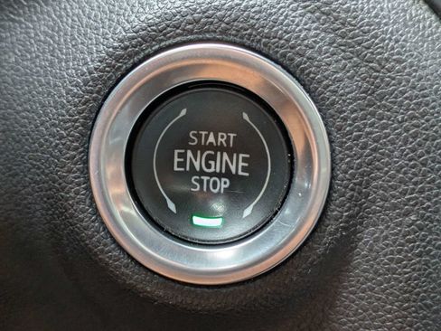 Used 2021 GMC Sierra 1500 SLT w/ SLT Premium Package AWD/4WD image 29