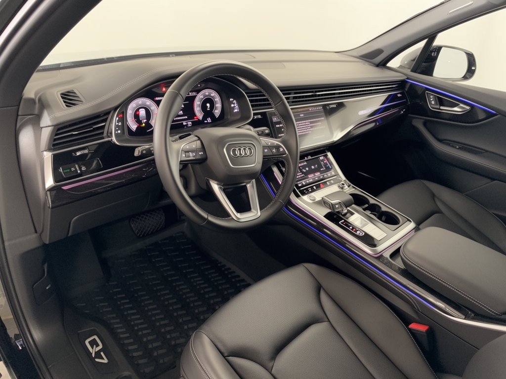 Used 2026 Audi Q7 3.0T Premium Plus w/ Premium Plus Package AWD/4WD image 4