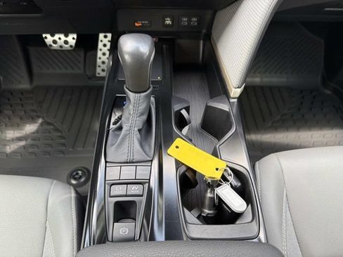 Certified 2025 Toyota Camry SE FWD image 29