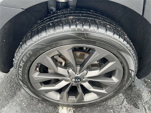 Used 2021 Kia Sorento SX Prestige image 18