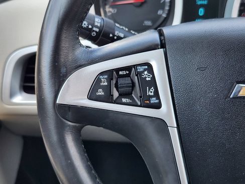 Used 2017 Chevrolet Equinox Premier w/ Enhanced Convenience Package AWD/4WD image 31