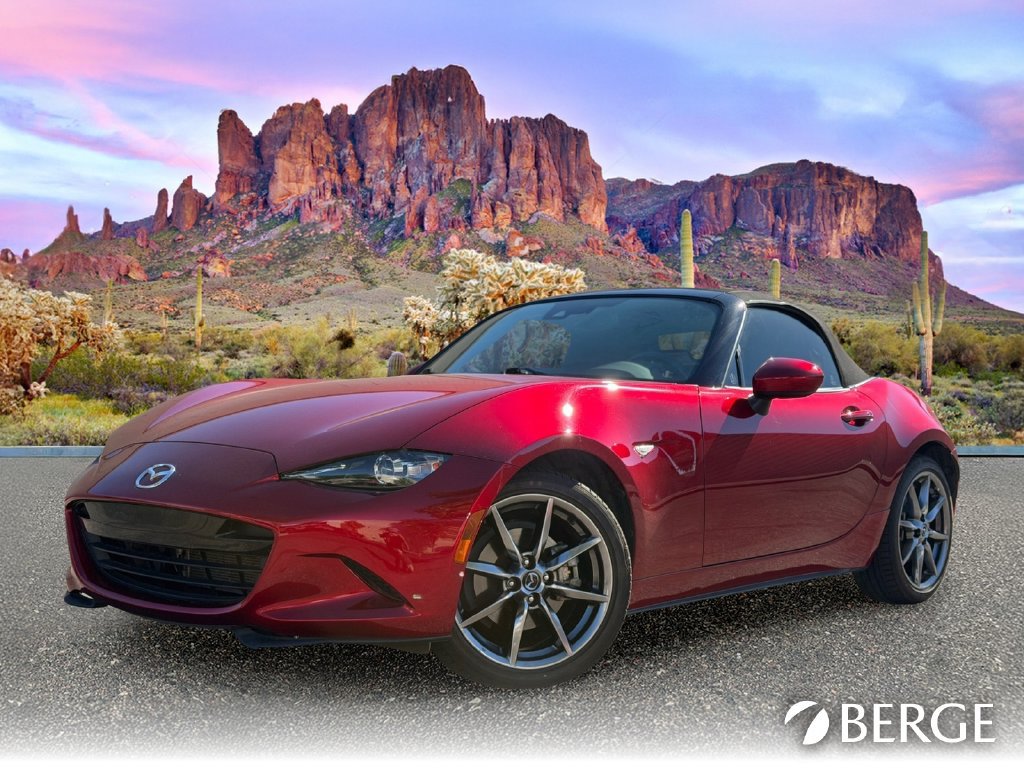 Used 2022 MAZDA MX-5 Miata Grand Touring RWD image 2