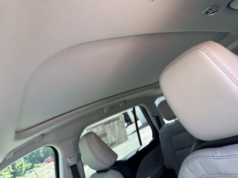 New 2025 Lincoln Aviator Reserve image 33