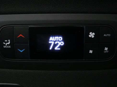 New 2026 Chrysler Pacifica Limited w/ S Appearance Package image 26