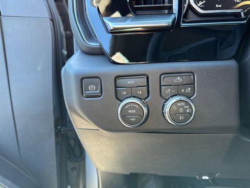 New 2026 GMC Sierra 1500 Elevation AWD/4WD image 14