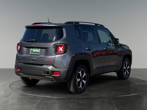 Used 2022 Jeep Renegade Trailhawk AWD/4WD image 9