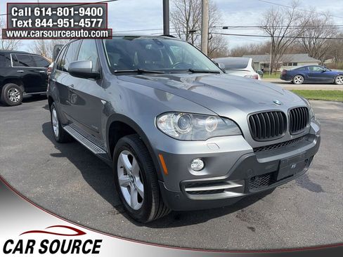 Used 2010 BMW X5 xDrive30i image 3