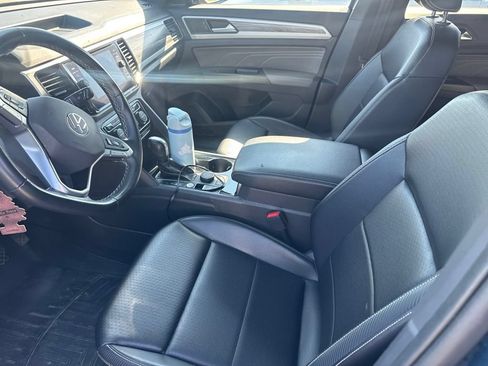 Used 2022 Volkswagen Atlas Cross Sport SE AWD/4WD image 7
