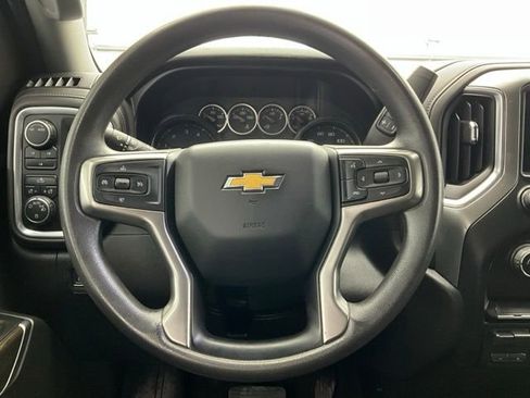 Used 2022 Chevrolet Silverado 3500 LT AWD/4WD image 7