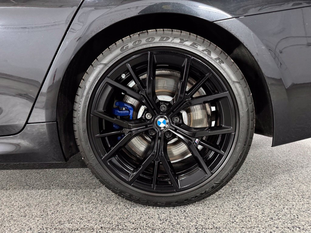 Used 2023 BMW M550i xDrive AWD/4WD image 14