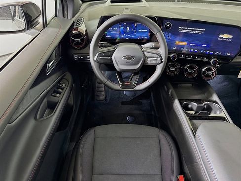 New 2026 Chevrolet Blazer EV RS image 15