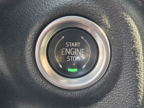 Used 2022 Chevrolet Silverado 3500 High Country image 19