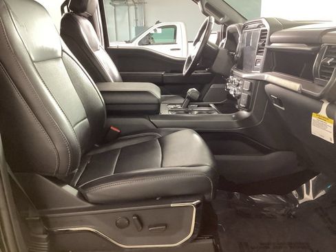 Used 2024 Ford F150 Lariat AWD/4WD image 19