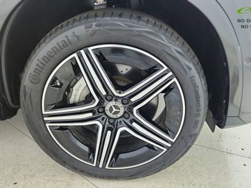 Used 2024 Mercedes-Benz GLC 300 4MATIC image 61