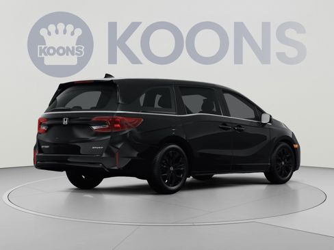 Used 2025 Honda Odyssey Sport-L image 4