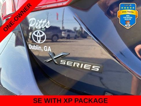 Used 2022 Toyota Camry SE FWD image 10