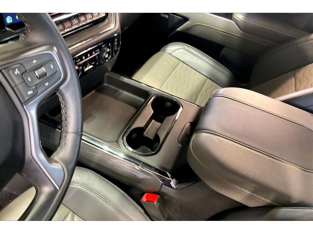 Used 2024 Chevrolet Silverado 2500 ZR2 w/ Technology Package AWD/4WD image 19