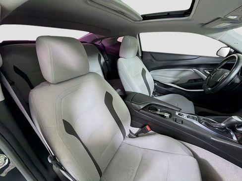 Used 2016 Chevrolet Camaro LT image 28