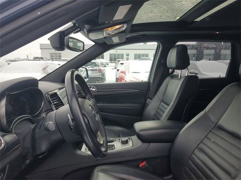 Used 2020 Jeep Grand Cherokee Limited X image 18