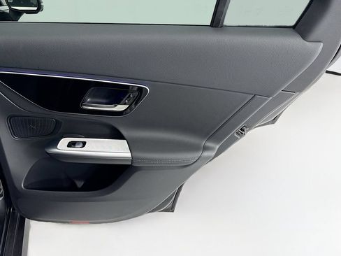 Certified 2026 Mercedes-Benz GLC 300 image 25
