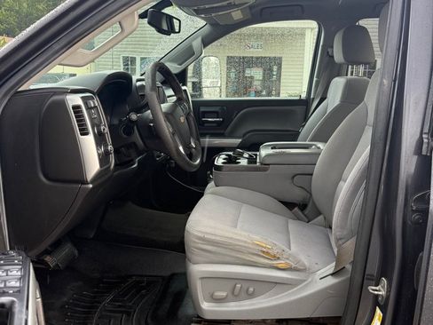 Used 2015 Chevrolet Silverado 2500 LT w/ Z71 Package, Off-Road AWD/4WD image 9
