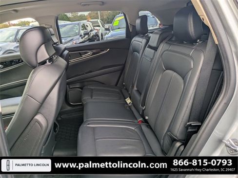 Certified 2023 Lincoln Nautilus Reserve w/ Equipment Group 201A image 15